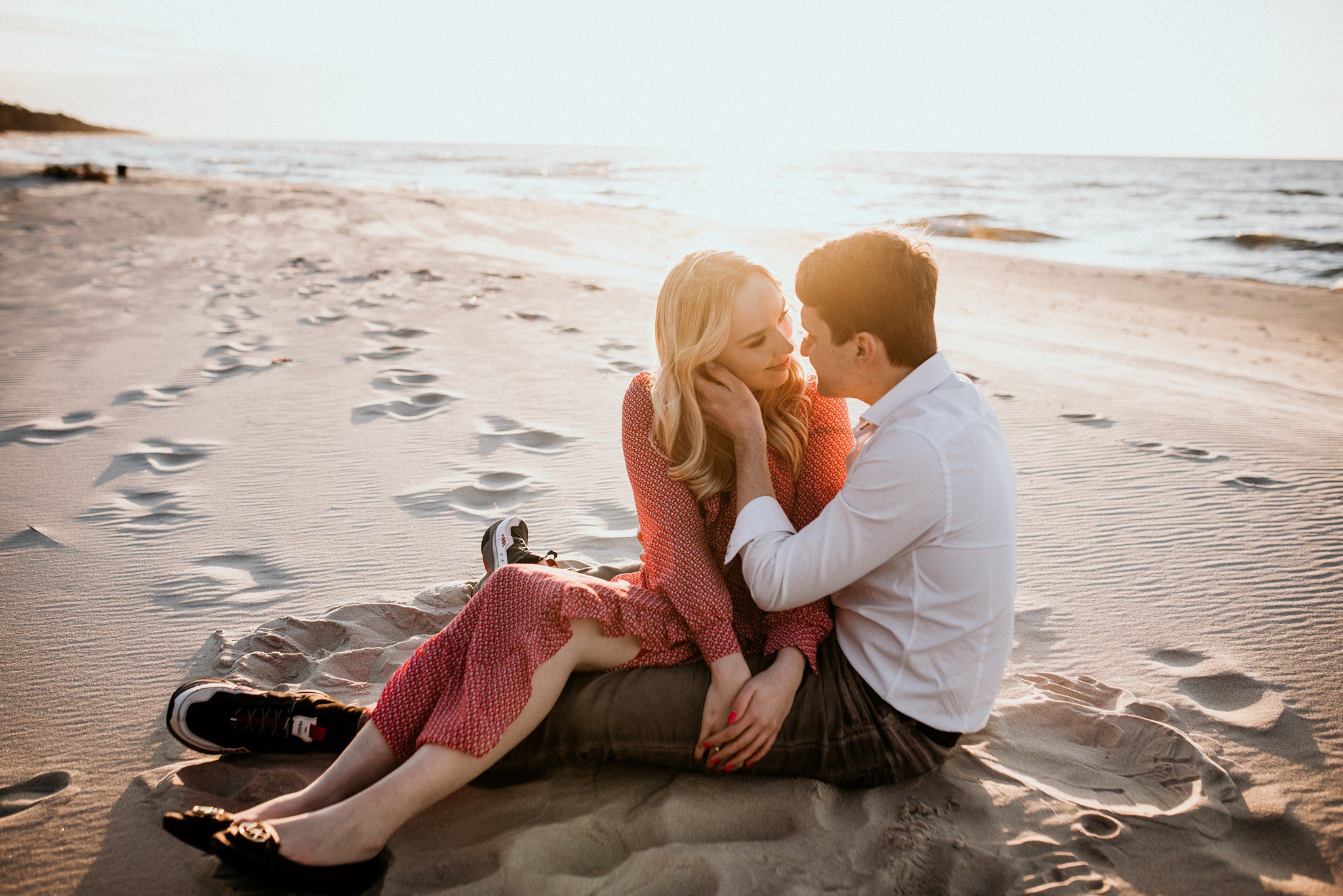 sesja narzeczeńska na plaży