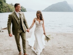 plenerowy ślub nad jeziorem